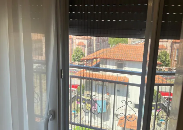 Lux 23 *